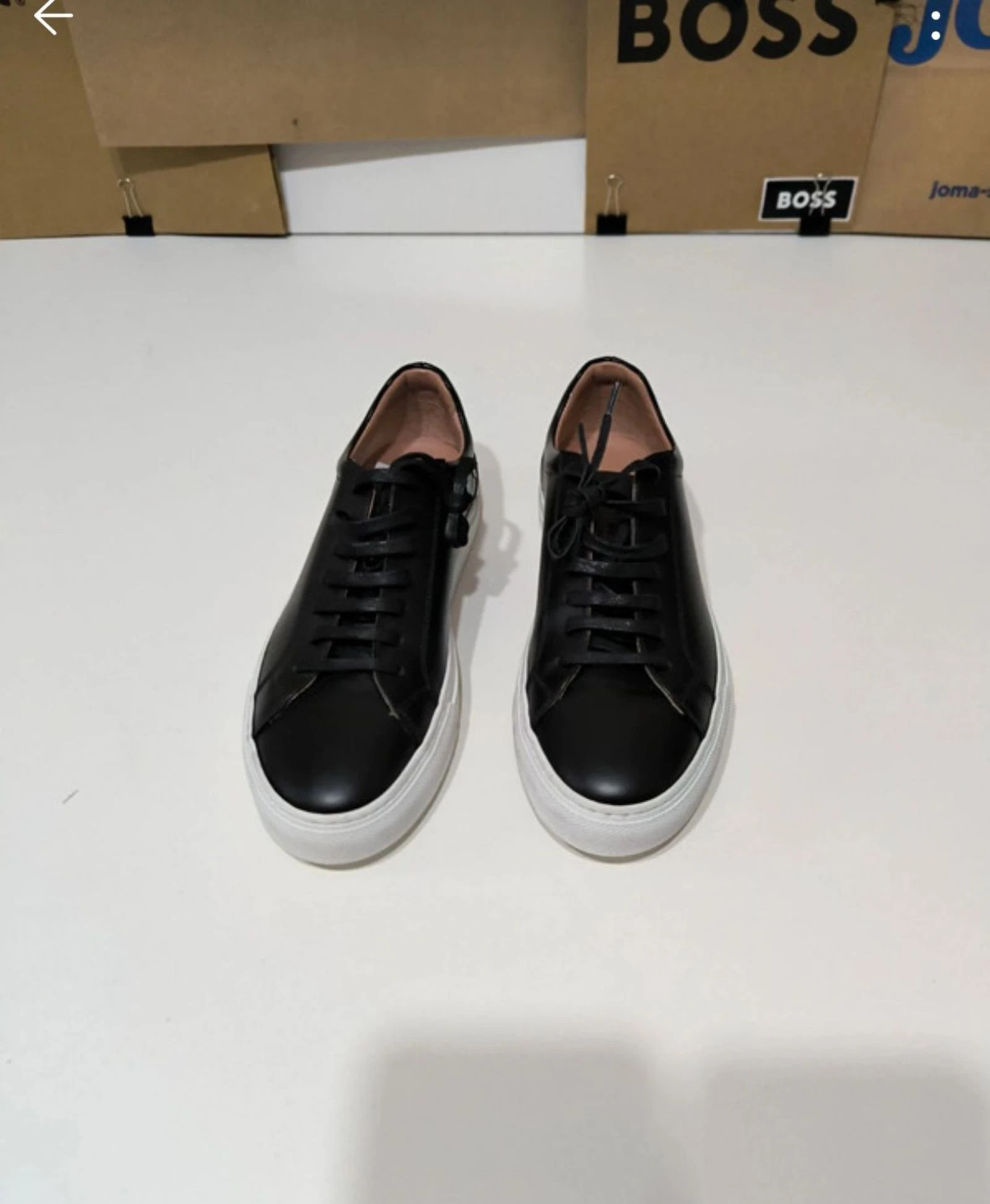 Boss eu 38 leather int and ext, without box – photo 2